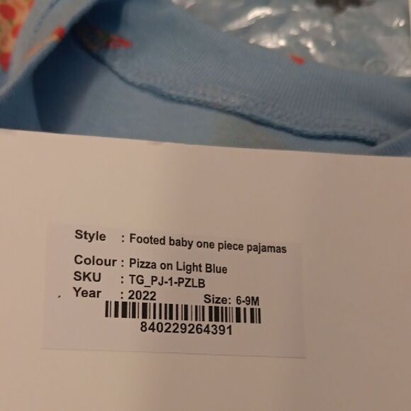 TWO MONICA + ANDY FOOTED ONE PIECE PAJAMAS PIZZA ON LIGHT BLUE 6-9 MONTHS - Picture 2 of 6